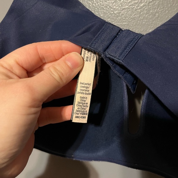 Victoria's Secret Navy Blue Bra - Picture 4 of 4